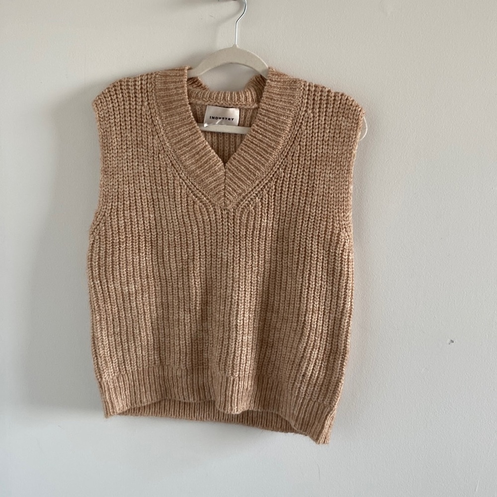 Camel Knit Sweater Vest Size XS